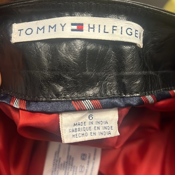 Women’s Tommy Hilfiger Black Leather with pockets skirt size 6 - Picture 5 of 6